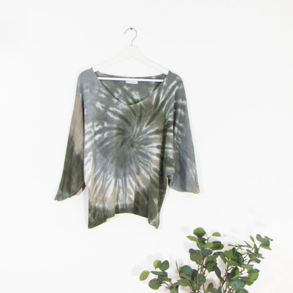 Free size tie dye jumper