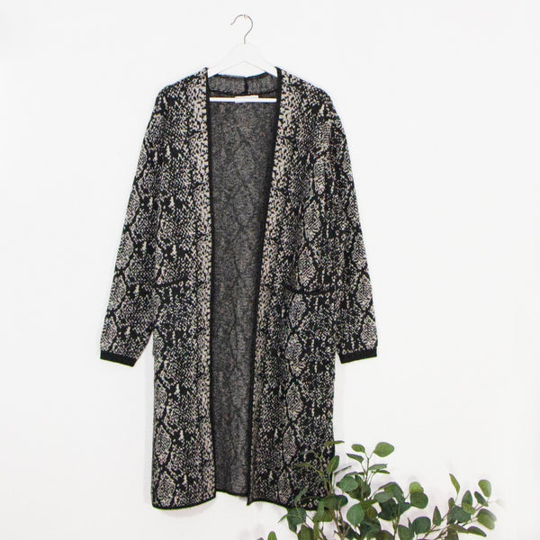 Long length luxury knitted cardi with snake design and pockets - Clothing