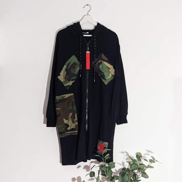 Hooded lounge top with multi camo patch pocket detail